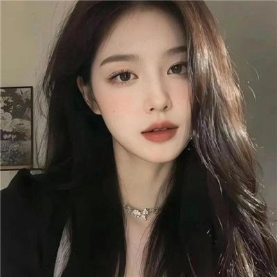 接近无限的白